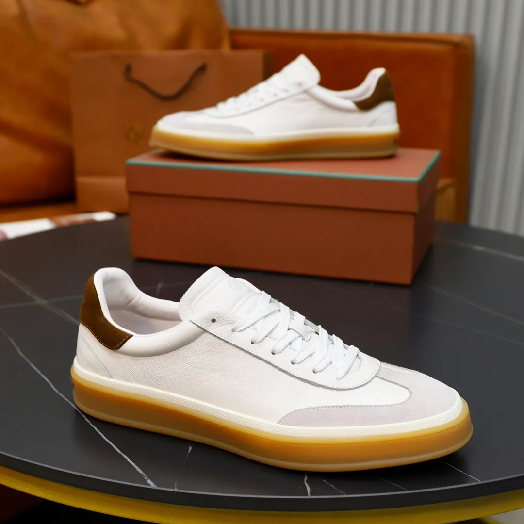 Men's Men's Shoes💰540💰••New Products•• LoroPian*_Noyo-Pianya New men's casual moral training sneakers, LP lace-up casual shoes!  Made of original imported soft cowhide and suede fabric, it highlights the sporty style. The heel is decorated with logo embossing and the original molding. The raw rubber translucent sole combined with the color welt adds a sense of modernity to the shoe. The shoe is overall refreshing and easy to match with style. It has a full cowhide lining for the feet. The original box packaging at the counter comes with wooden balls and a dust bag! Size: 38-44 (.45 customized)